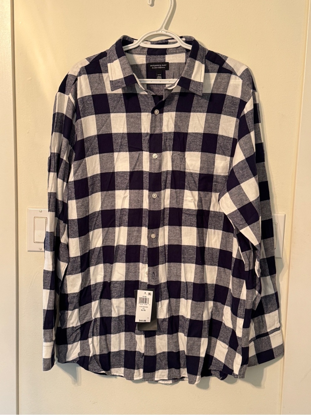 Goodfellow & Co Men’s Navy and White Buffalo Check Button-Down Shirt